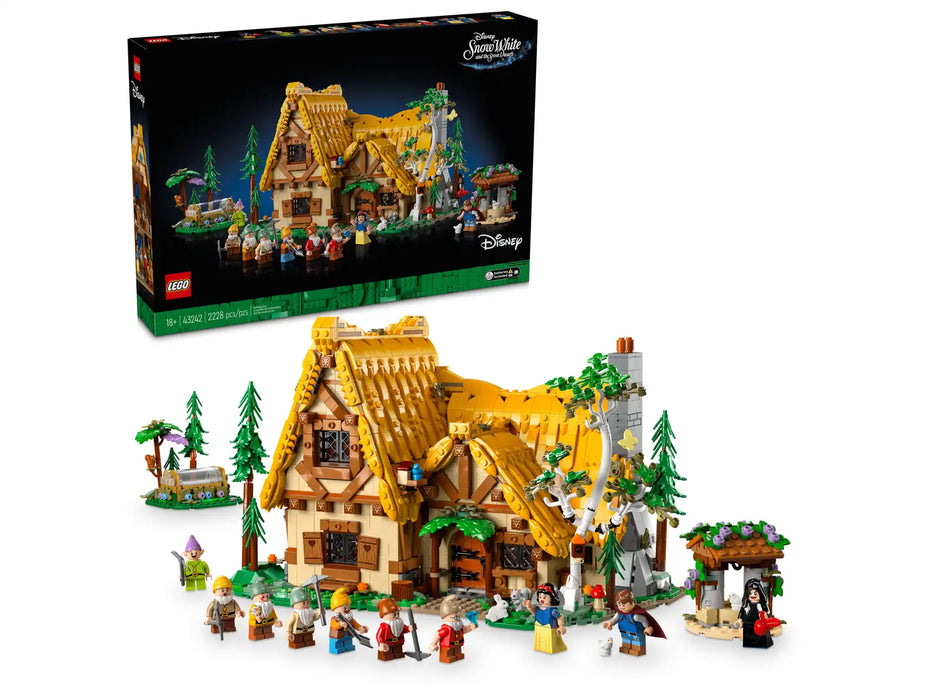 LEGO® ǀ Disney Snow White and the Seven Dwarfs’ Cottage 43242