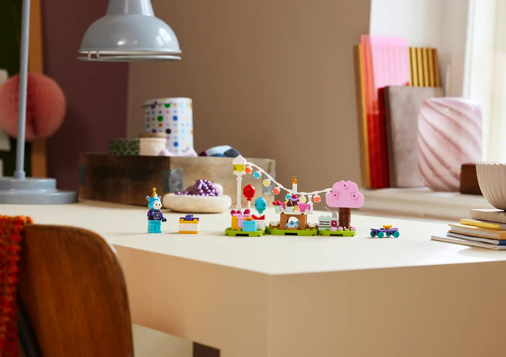 LEGO® Animal Crossing™ 77046 Julian's Birthday Party