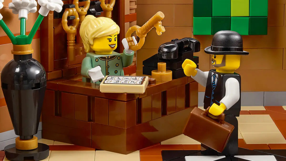 LEGO® Icons Boutique Hotel 10297