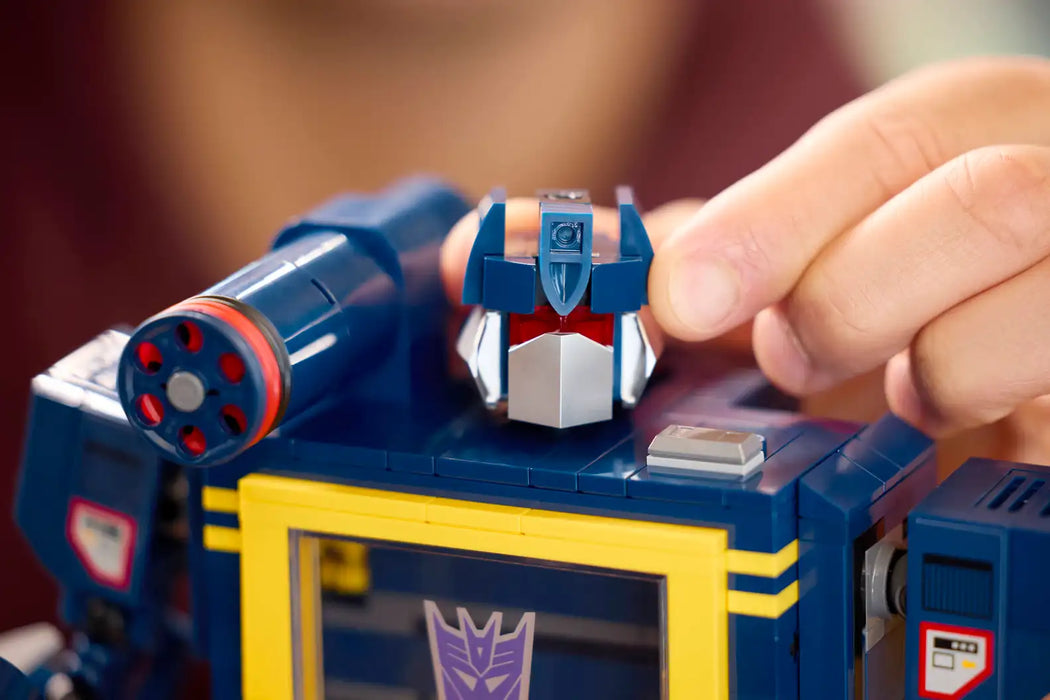 LEGO® Icons Transformers: Soundwave 10358