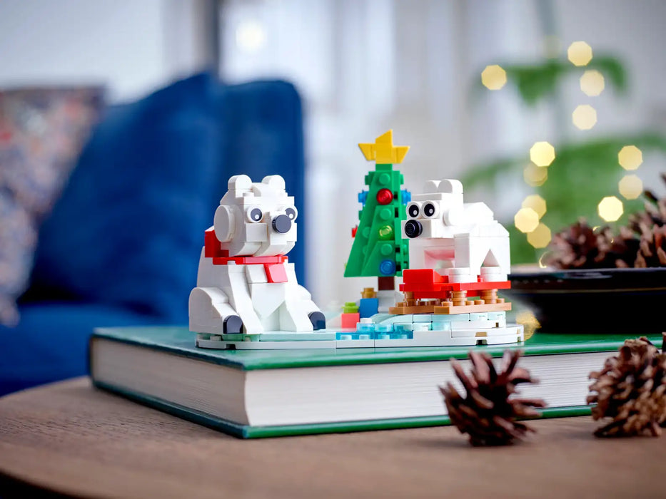 LEGO® Wintertime Polar Bears 40571 (Retired)