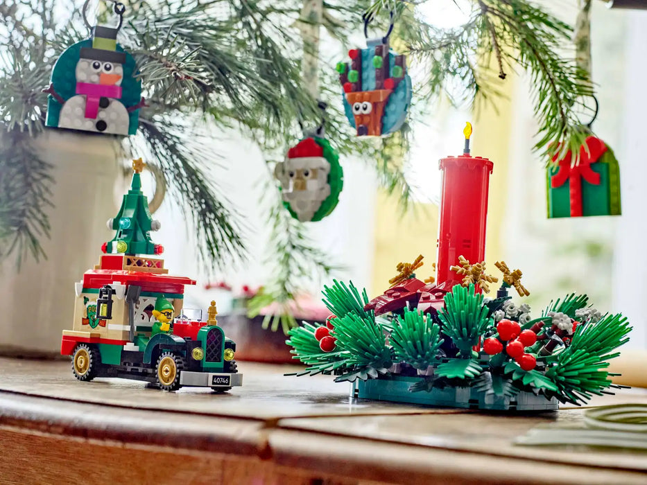 LEGO® Santa’s Delivery Truck 40746