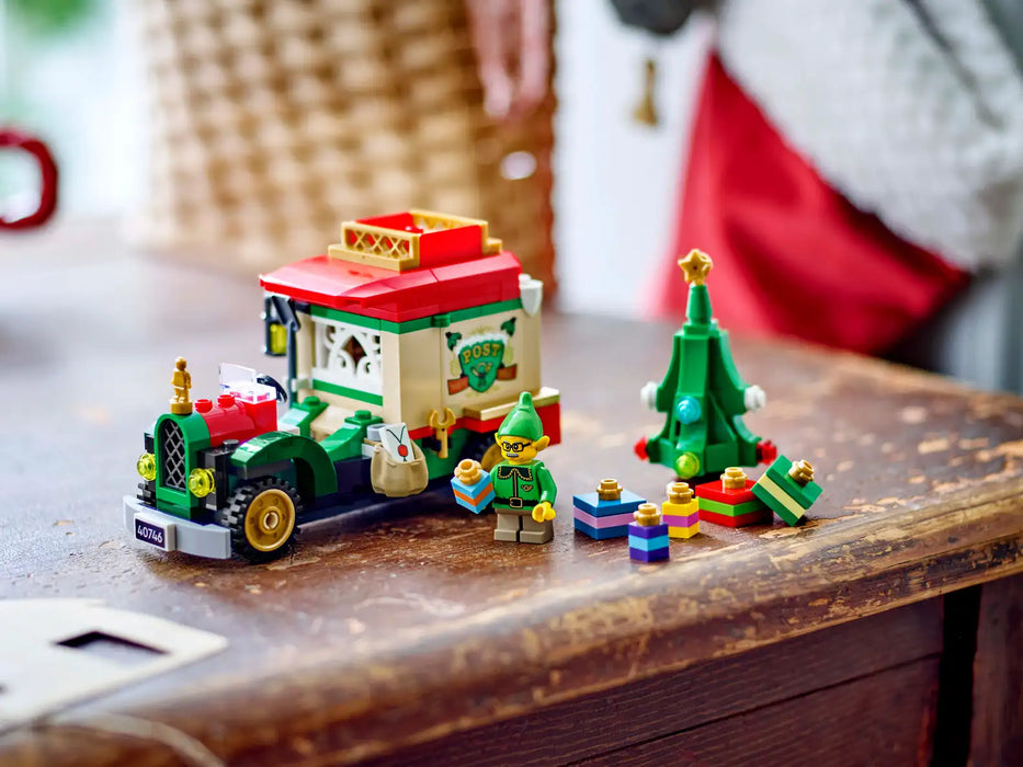 LEGO® Santa’s Delivery Truck 40746