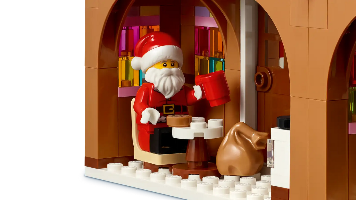 LEGO® Festive Gingerbread House 40809