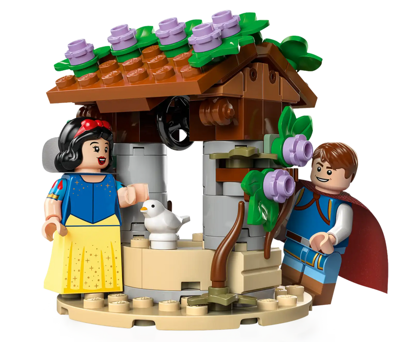 LEGO® ǀ Disney Snow White and the Seven Dwarfs’ Cottage 43242