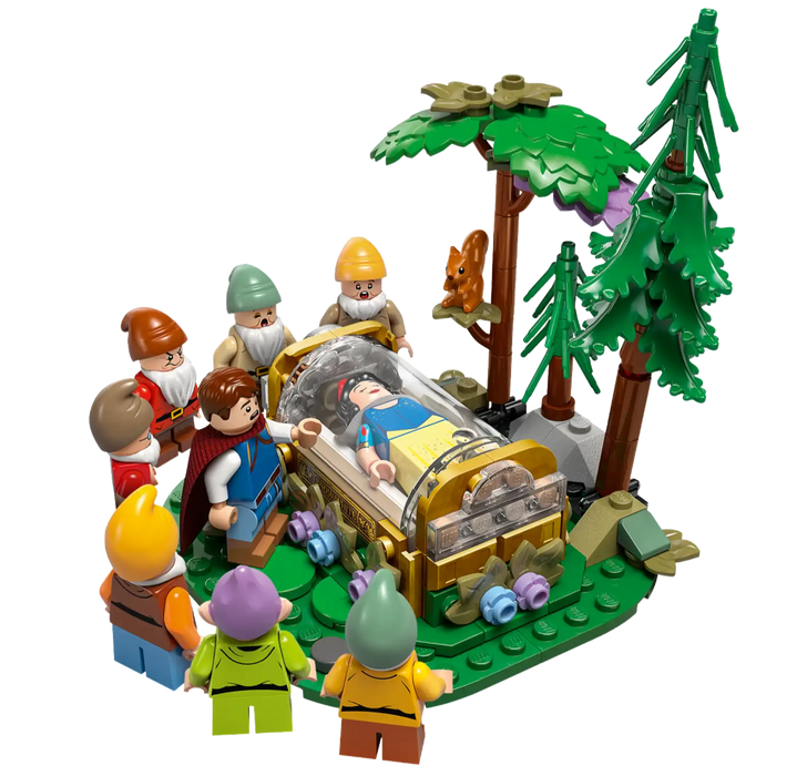 LEGO® ǀ Disney Snow White and the Seven Dwarfs’ Cottage 43242