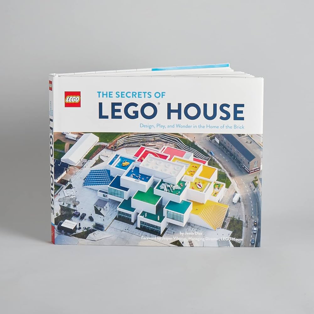 LEGO® Secrets of LEGO® House Book