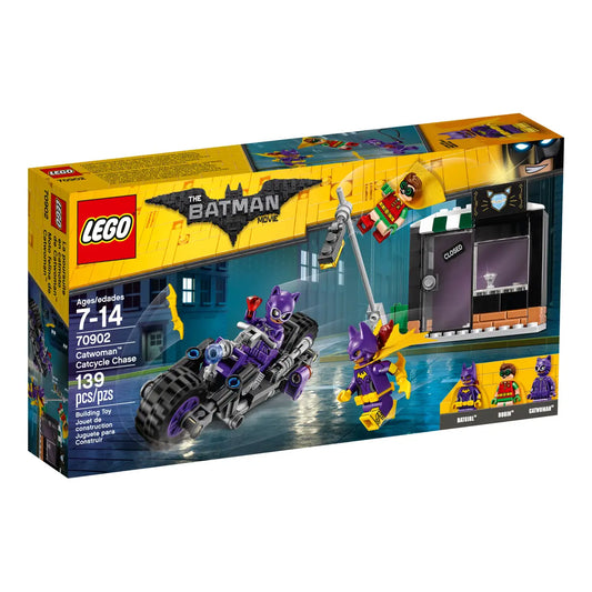 70902 Catwoman™ Catcycle Chase - Moore's Minifigures