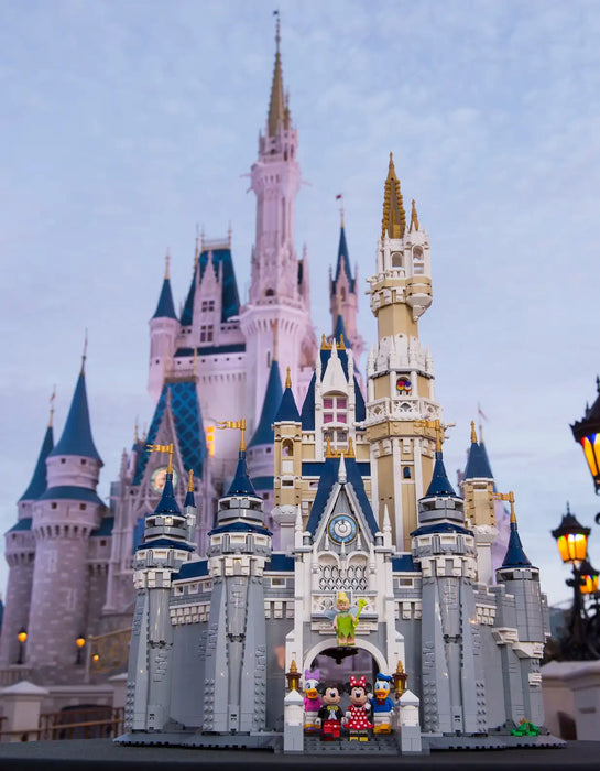 LEGO® The Disney Castle 71040