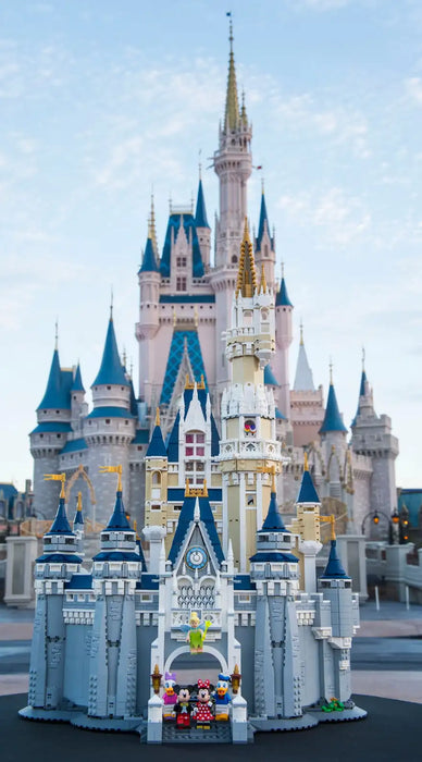 LEGO® The Disney Castle 71040