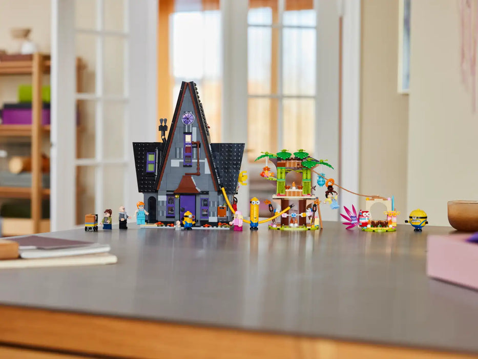 LEGO® Despicable Me 4 Minions and Gru's Family Mansion 75583