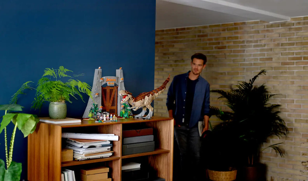 LEGO® Jurassic World™ Jurassic Park T.rex Rampage 75936 (Retired)