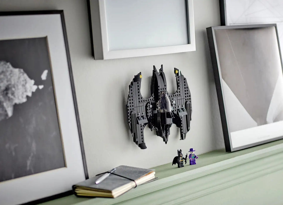LEGO® DC Batwing: Batman™ vs. The Joker™ 76265