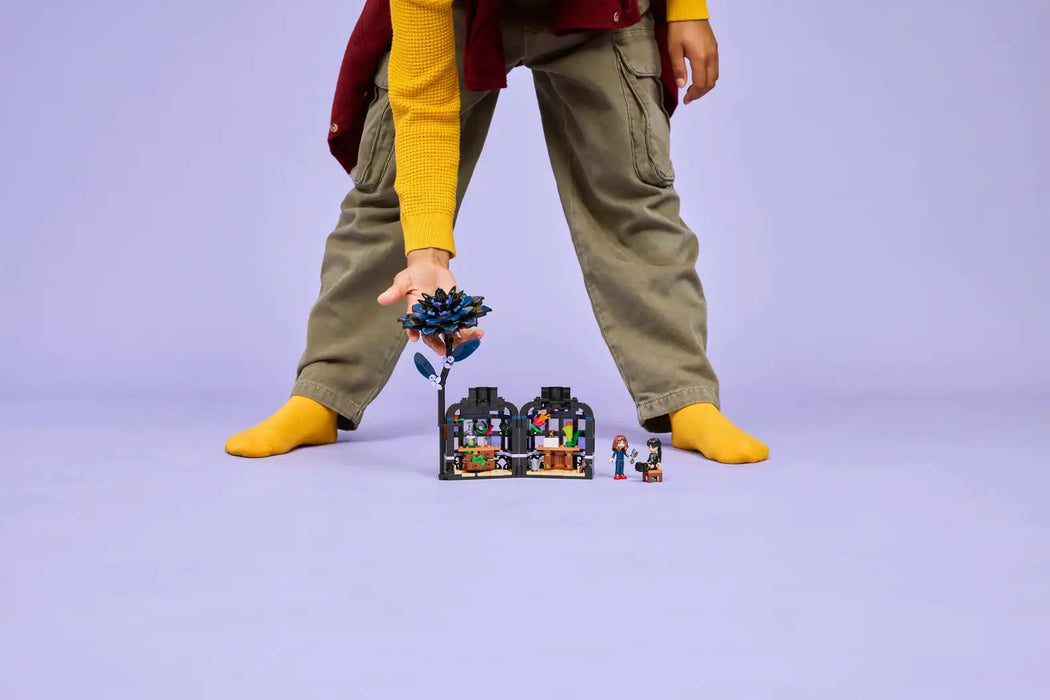 LEGO® Wednesday Black Dahlia Flower 76784