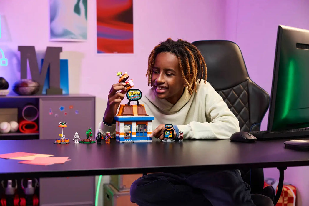 LEGO® Fortnite® Durrr Burger Restaurant 77076