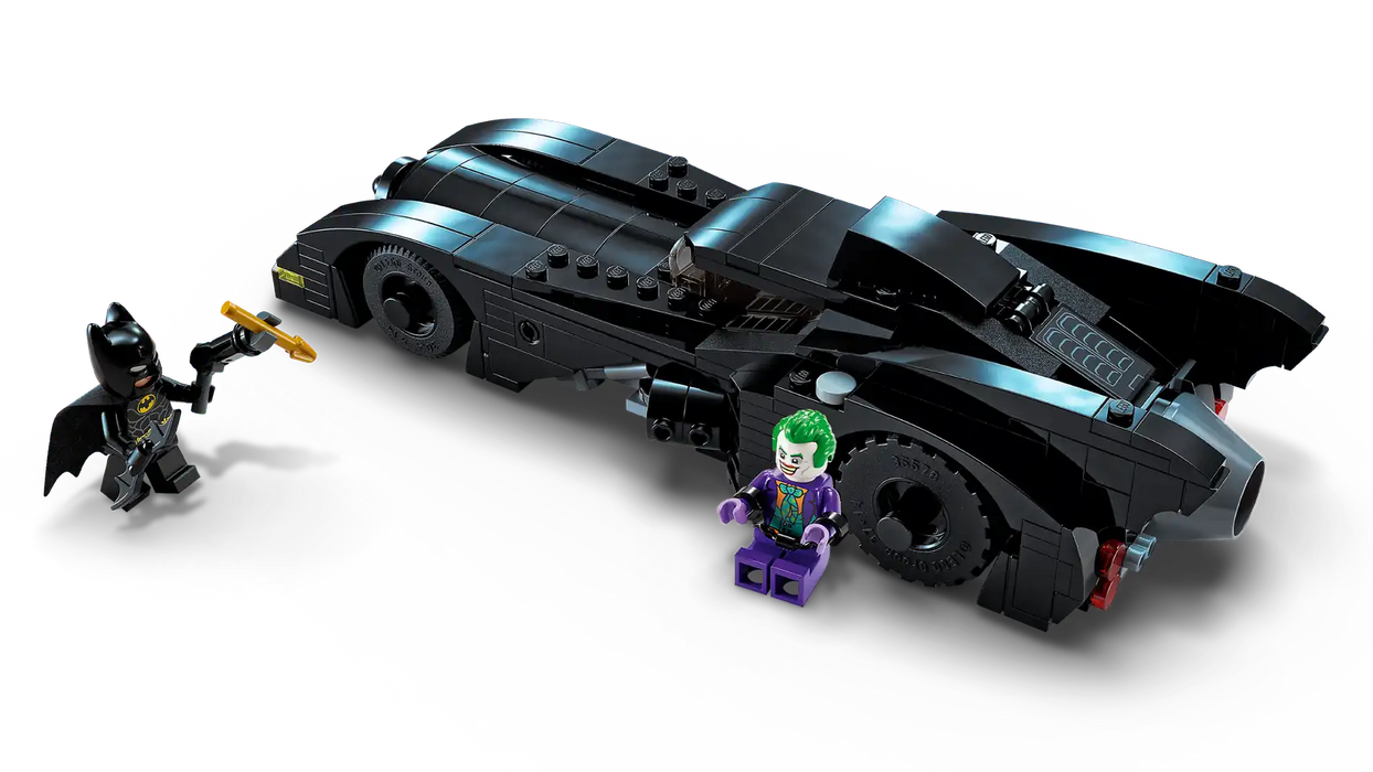 LEGO® DC Batmobile™: Batman™ vs. The Joker™ Chase 76224