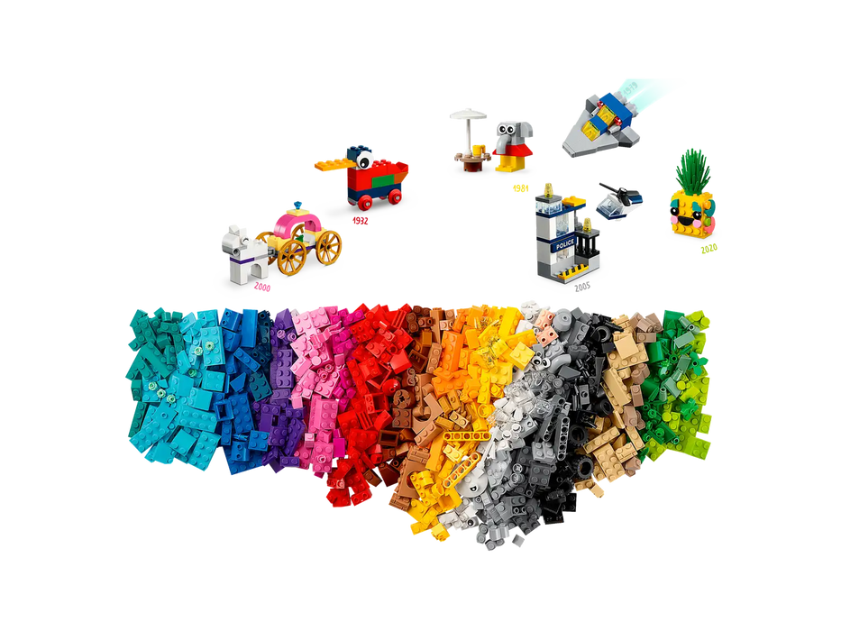 LEGO® Classic 90 Years of Play 11021