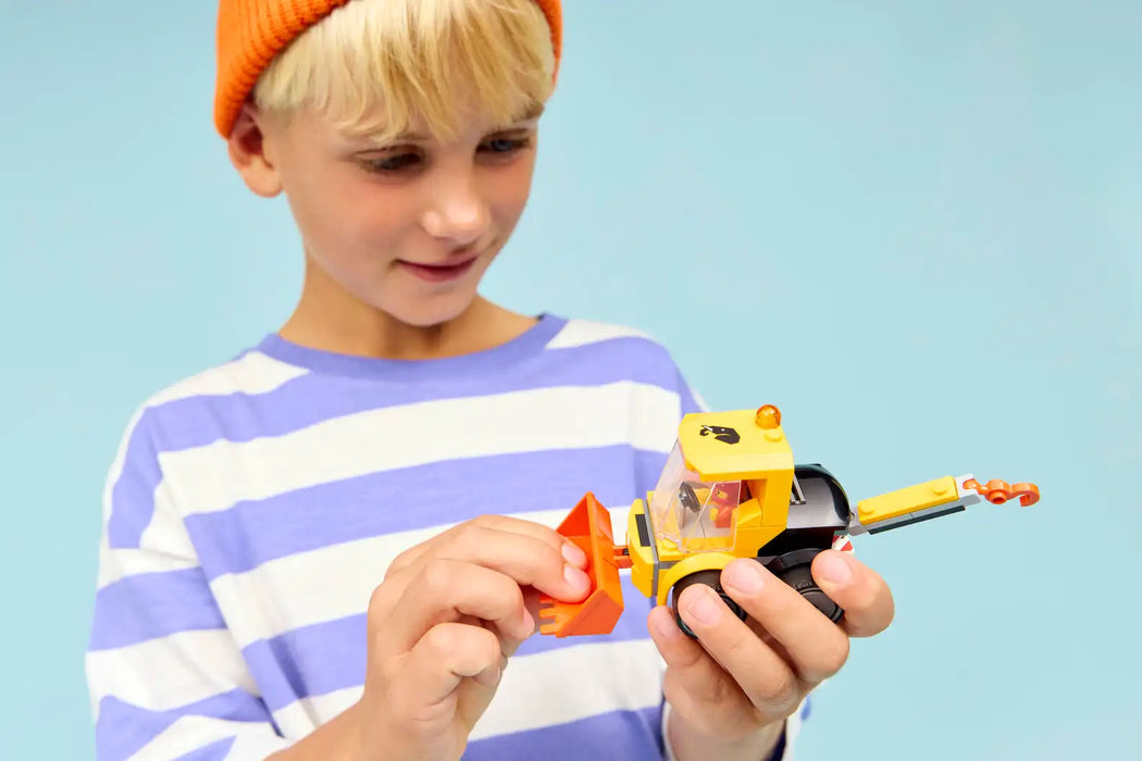 LEGO® City Rides – Construction Loader 60483