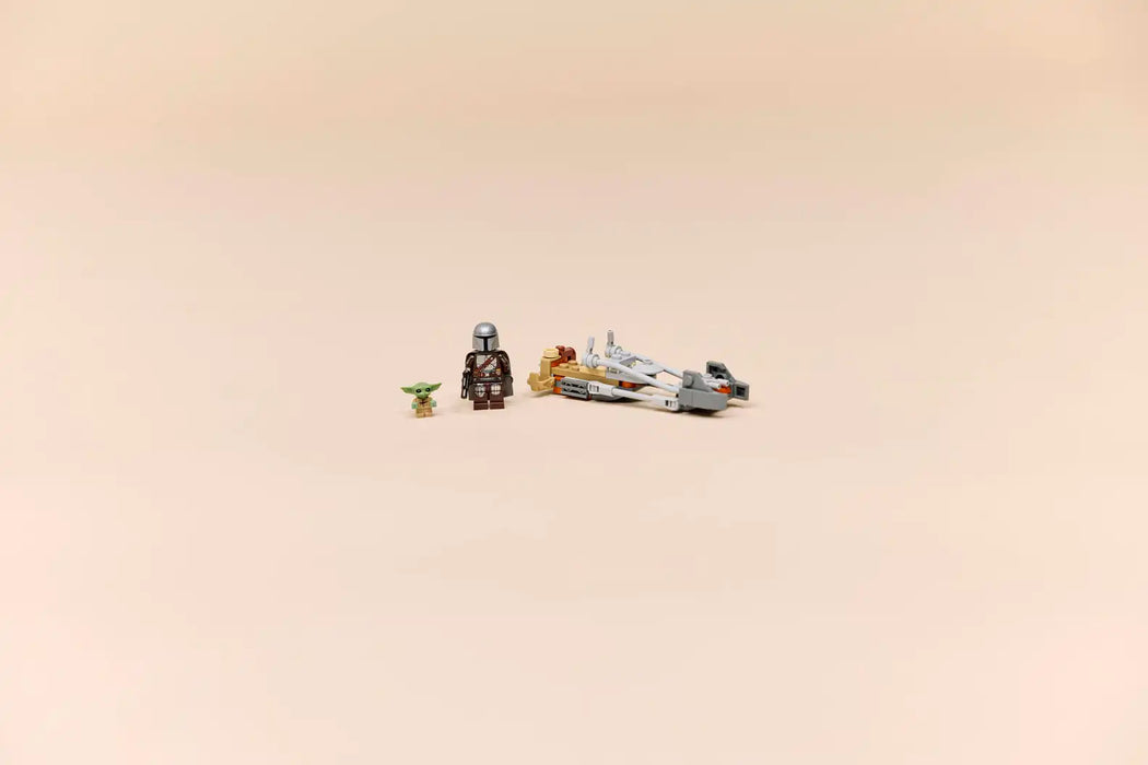 LEGO® Star Wars™ The Mandalorian & Grogu's Speeder Bike™ 75436