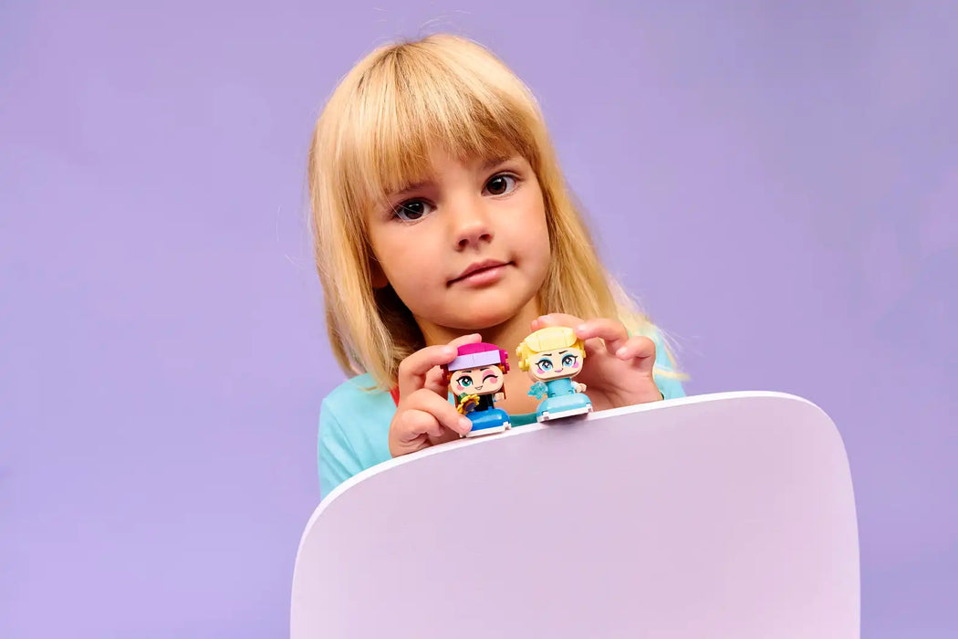 LEGO® ǀ Disney Frozen Mini Anna & Elsa 43284