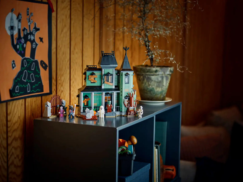 LEGO® Creator 3in1 Haunted Mansion 31167