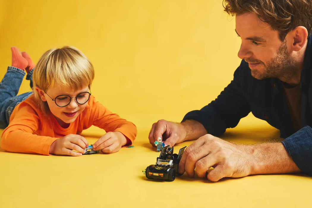 LEGO® DC Batman™: Batman & Batmobile™ vs. Mr. Freeze™ 76301