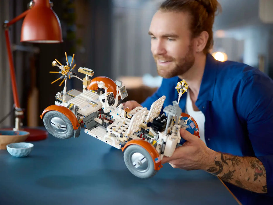 LEGO® Technic™ NASA Apollo Lunar Roving Vehicle – LRV 42182