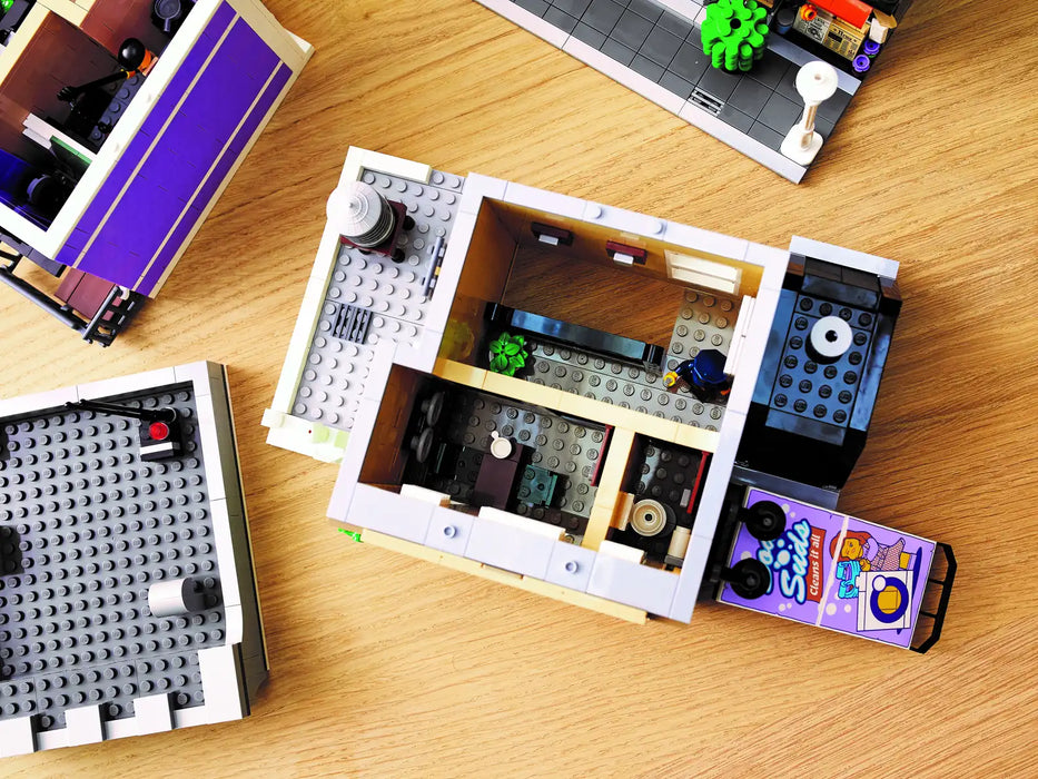 LEGO® Icons Police Station 10278