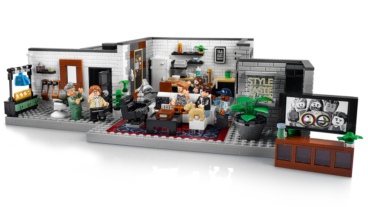 LEGO® Queer Eye – The Fab 5 Loft 10291 (Retired)