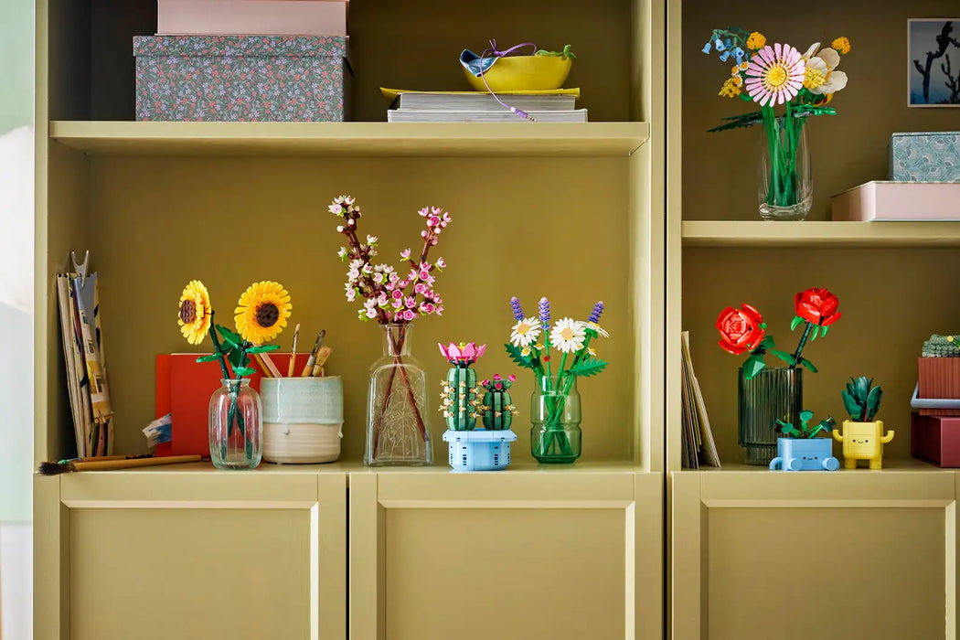 LEGO® Botanicals™ Daisies 11508