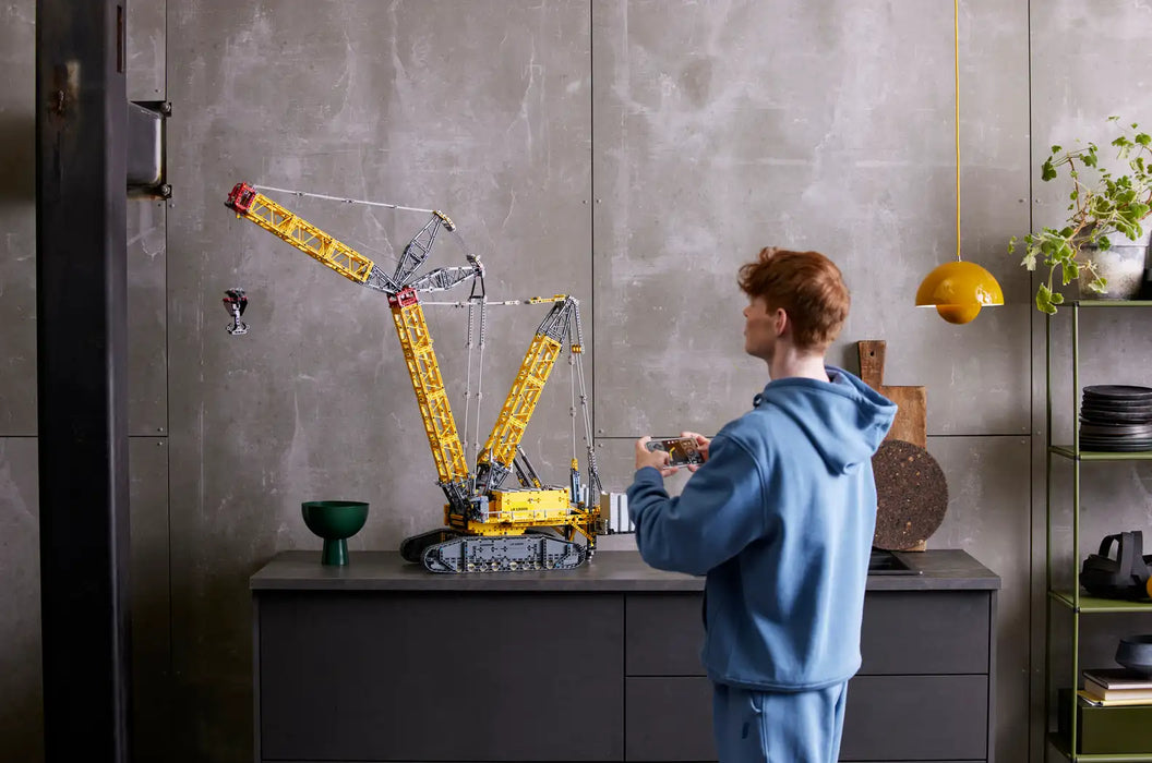 LEGO® Technic™ Liebherr Crawler Crane LR 13000 42146 (Retired)